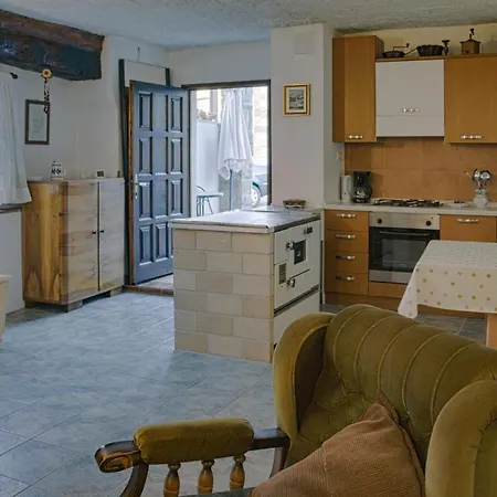 Hisa - Countryside House *