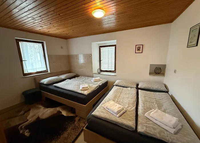 בית נופש Hisa - Countryside House