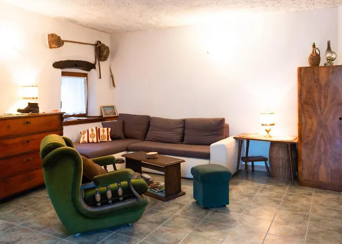 Hisa - Countryside House *