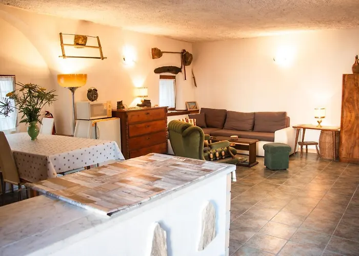 בית נופש Hisa - Countryside House Hrastovlje